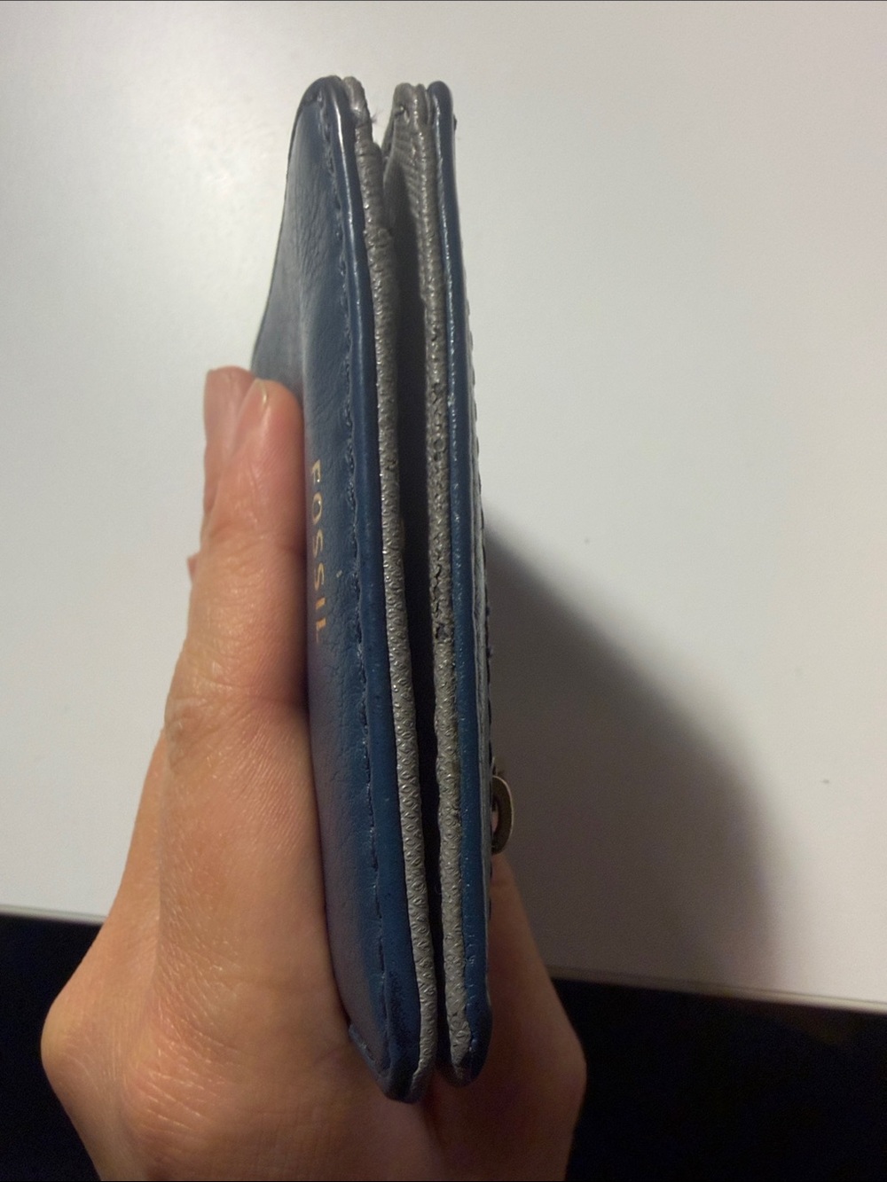 Fossil Blue Leather Bifold Wallet - Picture 6 of 6